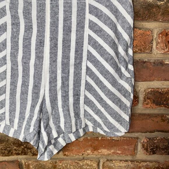 ASOS Gray White Striped Linen High Rise Side-Zip Shorts Women's Size US 6 - Picture 3 of 6